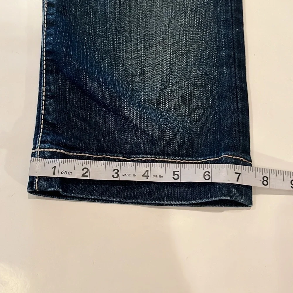 BKE Denim Culture Capri Mid Rise Size 26